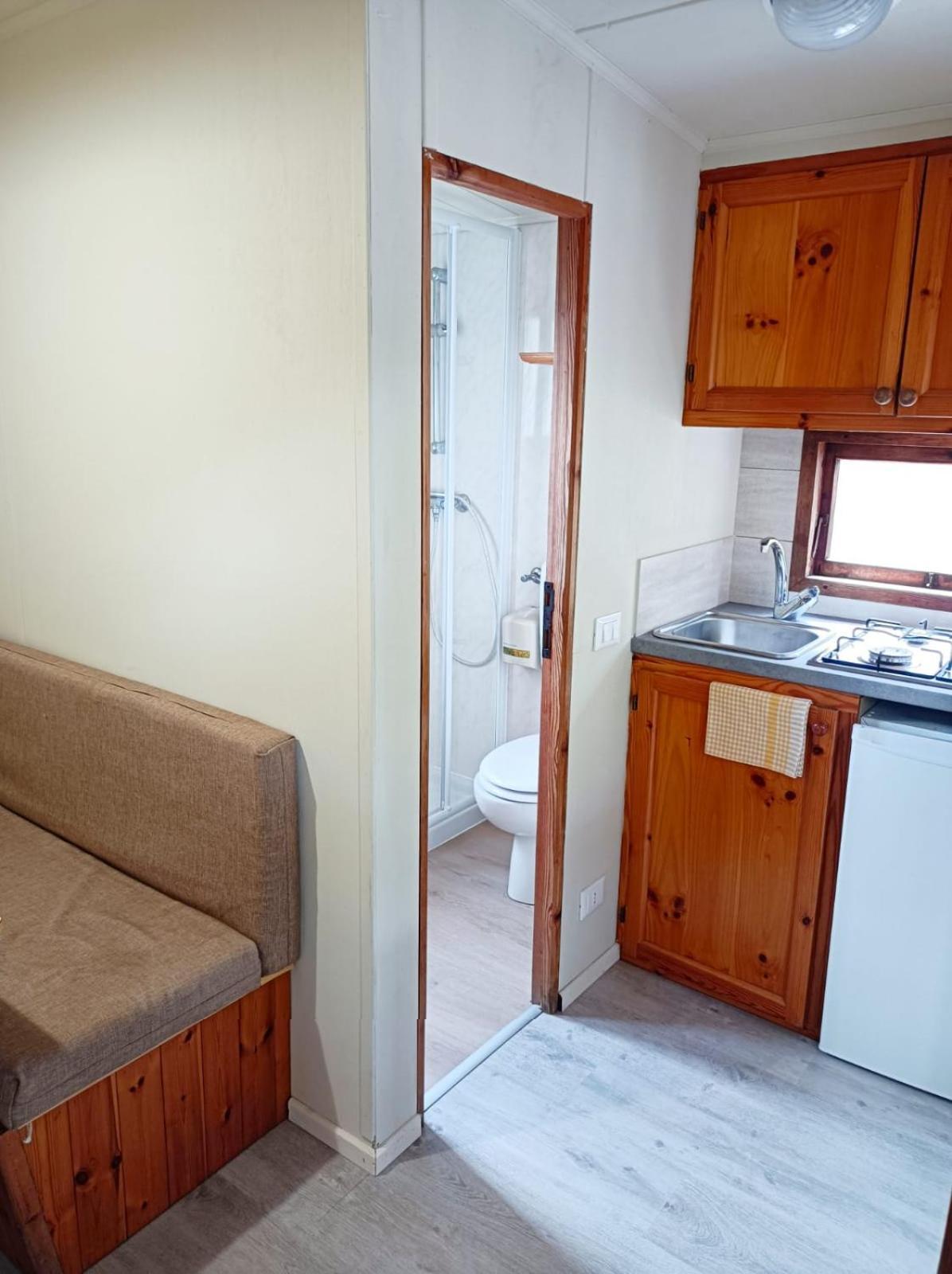 Il Frantoio Camping San Bartolomeo Al Mare Eksteriør bilde